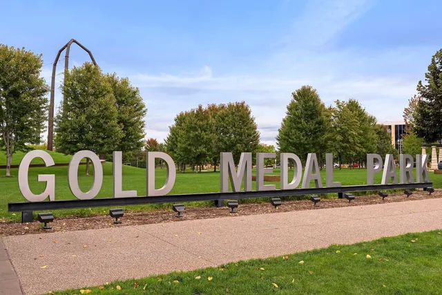 $3,395 | 1240 South 2nd Street, Unit 1003, Minneapolis, MN 55415