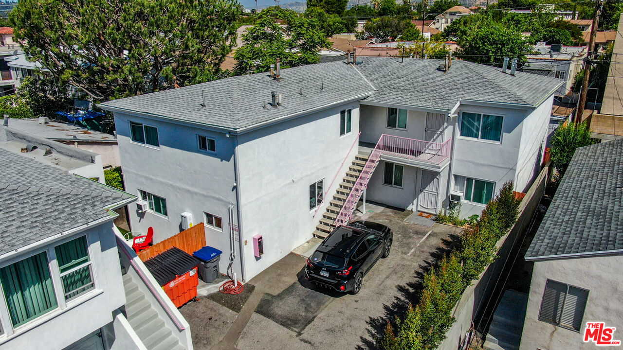 331 West Windsor Road Glendale, CA 91204 - Photo 6 of 23