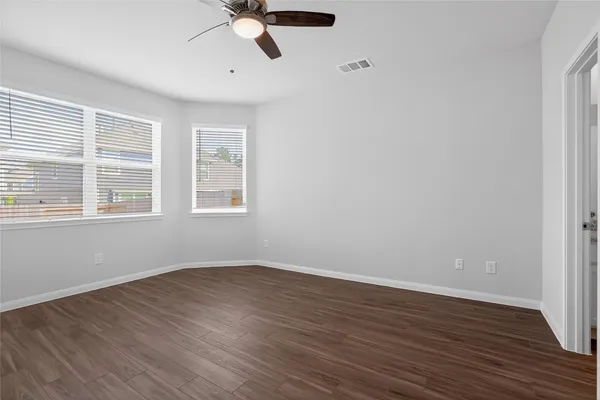 $2,000 | 13312 Burbot Drive, Conroe, TX 77384