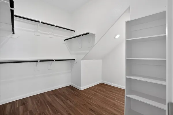 $2,000 | 13312 Burbot Drive, Conroe, TX 77384