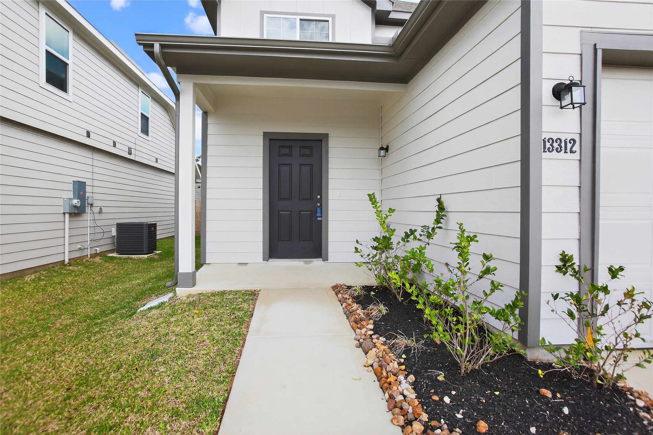 13312 Burbot Drive Conroe, TX 77384 - Photo 2 of 33