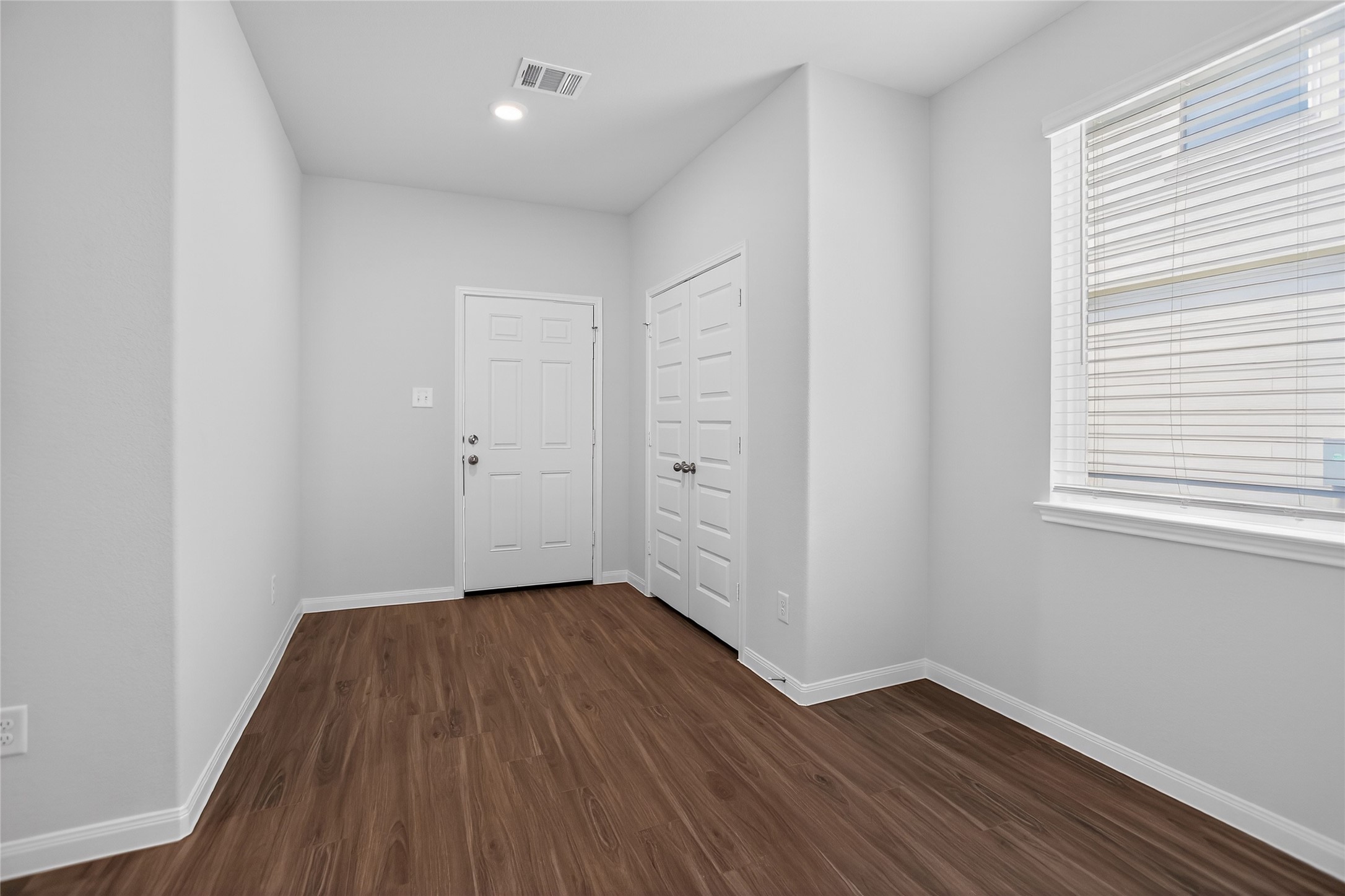 13312 Burbot Drive Conroe, TX 77384 - Photo 4 of 33