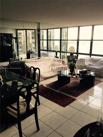 $2,995 | 1865 Brickell Avenue, Unit A1211, Miami, FL 33129