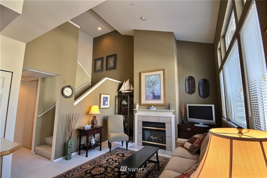 402 South 47th Street, Unit H Renton, WA 98055 - Photo 1 of 15