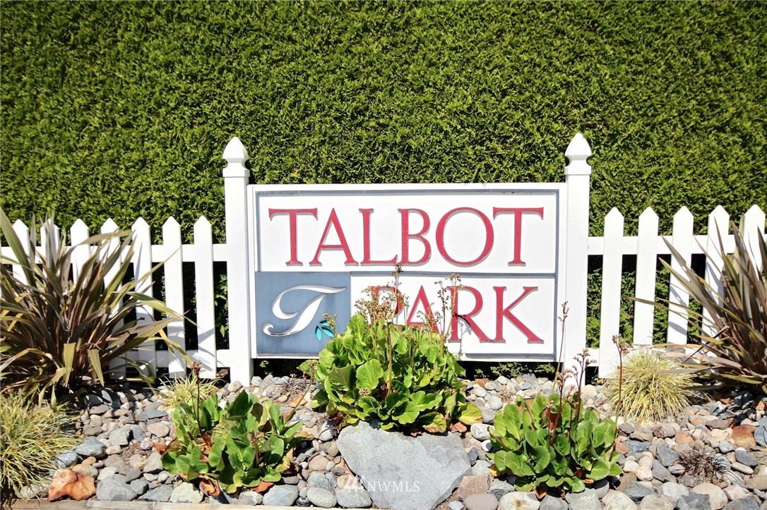 402 South 47th Street, Unit H Renton, WA 98055 - Photo 3 of 15