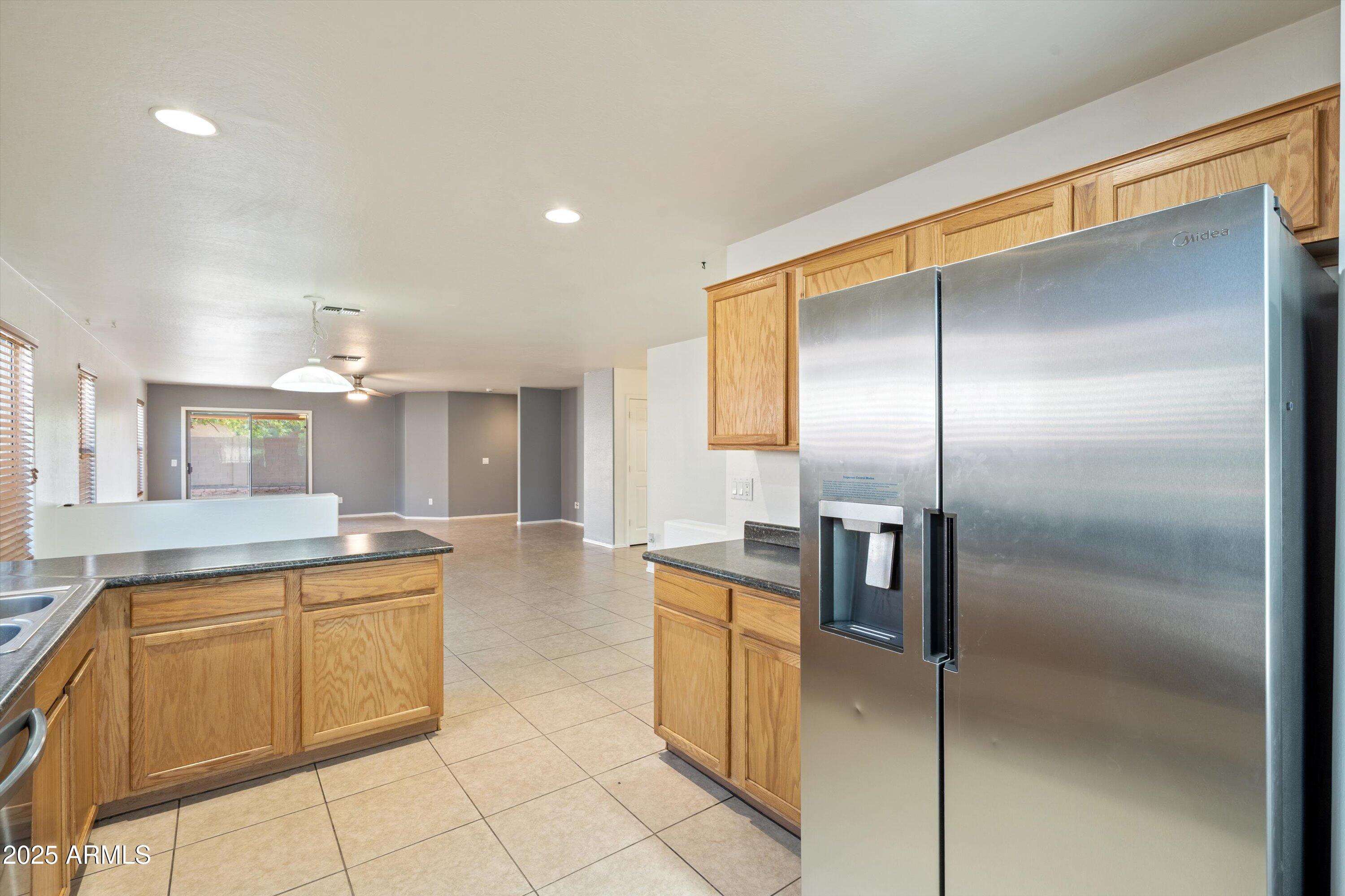4335 West Apollo Road Laveen, AZ 85339 - Photo 14 of 34 15-Kitchen