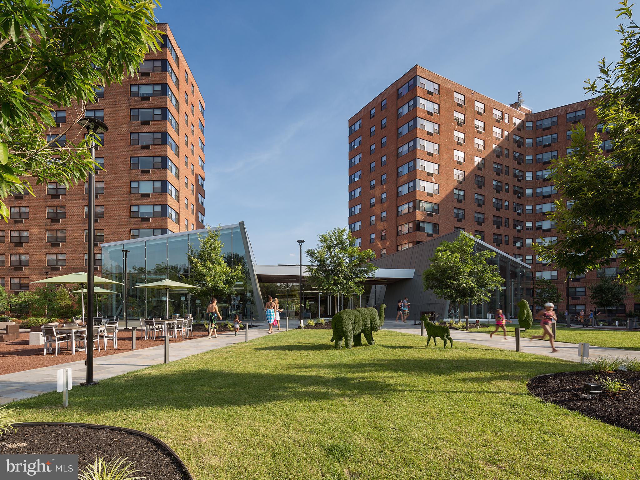 633 West Rittenhouse Street, Unit 2BR Philadelphia, PA 19144 - Photo 6 of 8