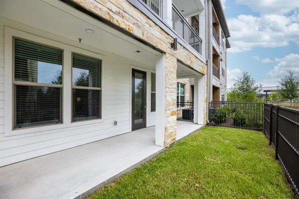 $2,265 | 9302 Fry Road, Unit B2Y, Cypress, TX 77433