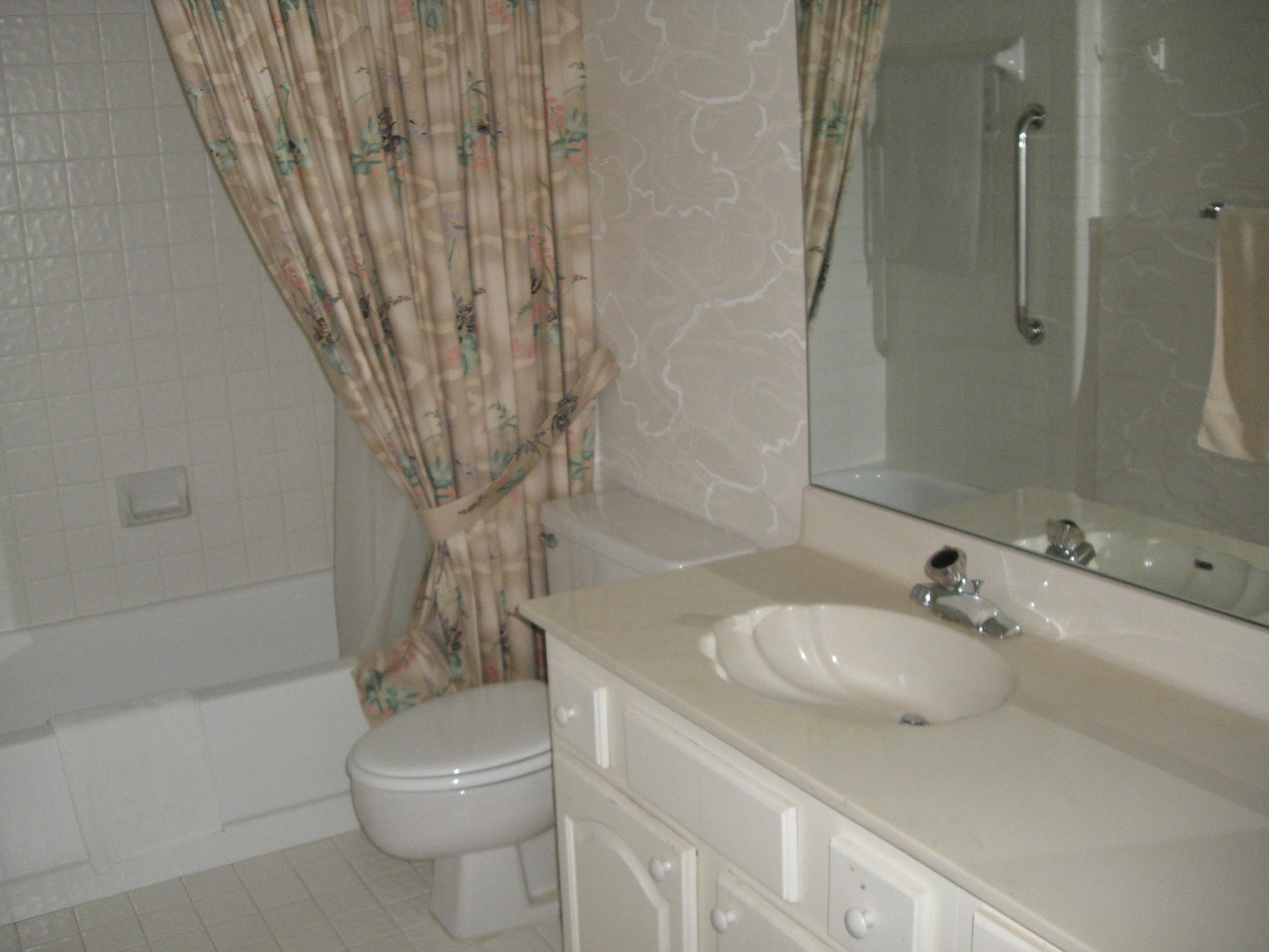 7802 Lakeside Boulevard, Unit 735 Boca Raton, FL 33434 - Photo 11 of 18 CIMG4009