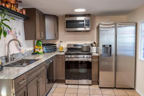 $275,000 | 1210 Cacique Street, Unit SPC 14, Santa Barbara, CA 93103