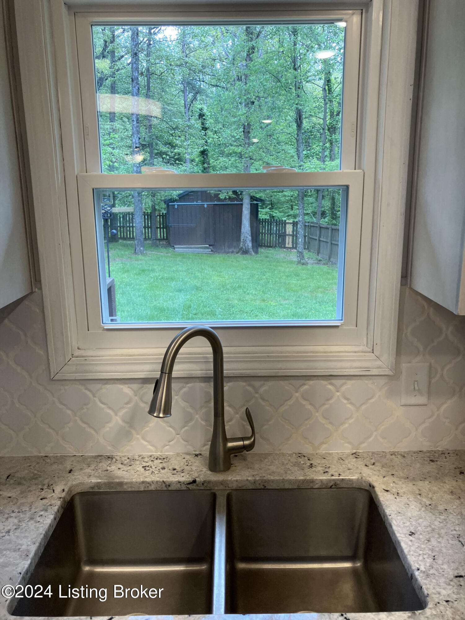 66 Mack Thomas Road Elizabethtown, KY 42701 - Photo 10 of 29 66MackThomasRd_47363_10