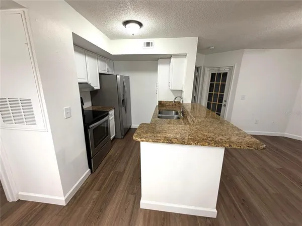 $169,900 | 433 Fountainhead Circle, Unit 192, Kissimmee, FL 34741
