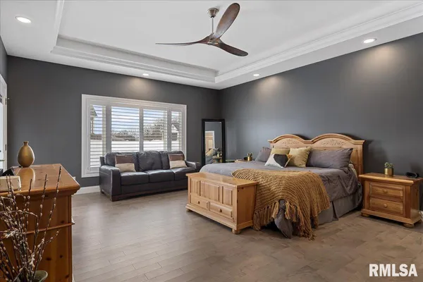 $725,000 | 2813 Richardson Drive, Springfield, IL 62711