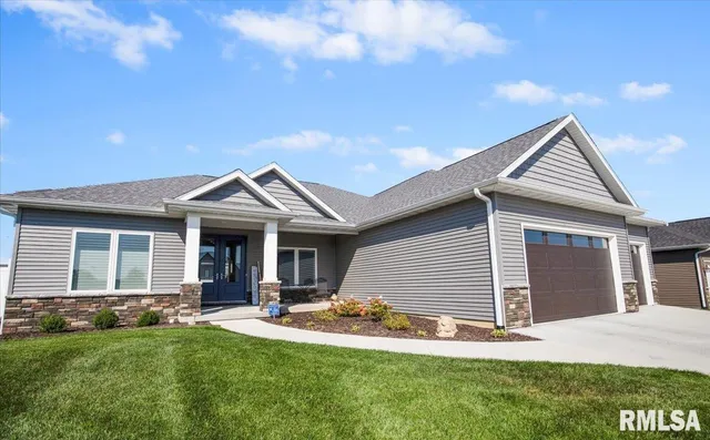 $750,000 | 2813 Richardson Drive, Springfield, IL 62711