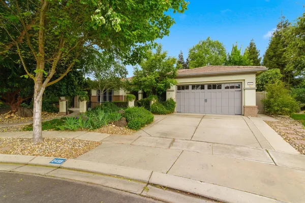 $649,000 | 2499 Appleleaf Lane, Manteca, CA 95336