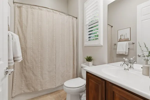 $649,000 | 2499 Appleleaf Lane, Manteca, CA 95336