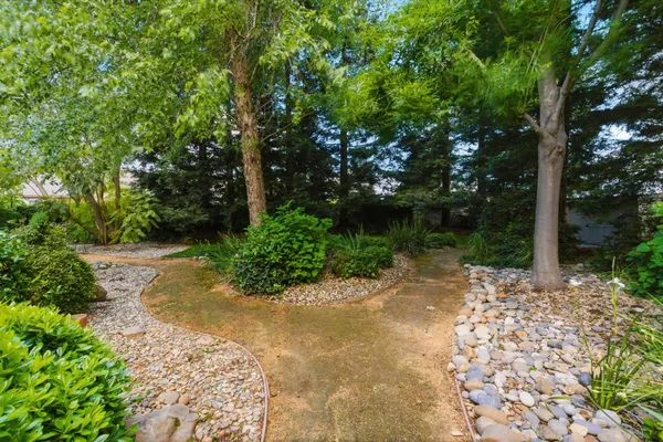 $649,000 | 2499 Appleleaf Lane, Manteca, CA 95336