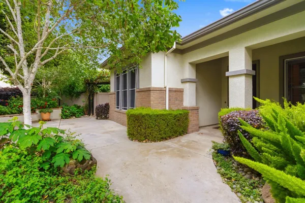 $649,000 | 2499 Appleleaf Lane, Manteca, CA 95336