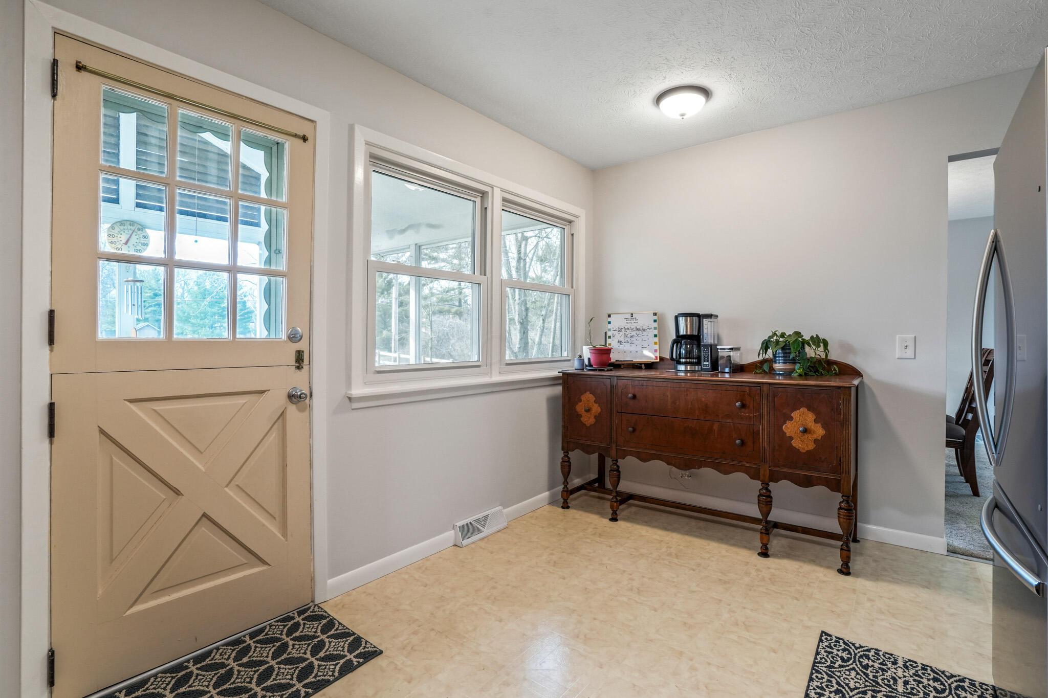 4675 Rutherford Road Powell, OH 43065 - Photo 17 of 46 24-print-DSC03056