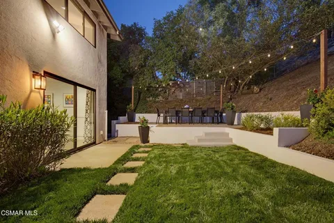 $1,499,999 | 6129 Ellenview Avenue, Woodland Hills, CA 91367