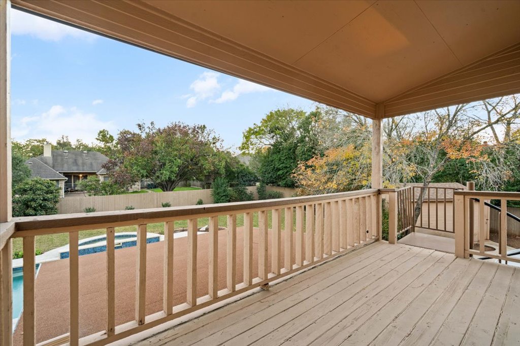 3803 Frodo Cove Austin, TX 78739 - Photo 25 of 40 a balcony with wooden floor and outdoor space