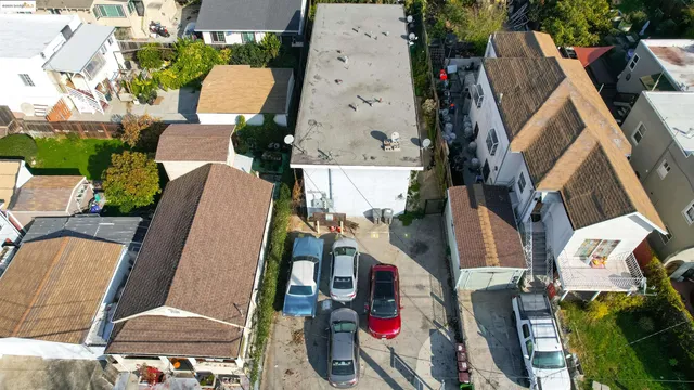 $698,000 | 2120 East 22nd Street, Oakland, CA 94606