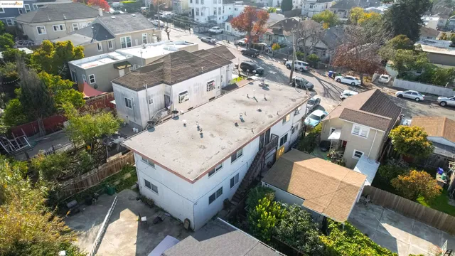 $698,000 | 2120 East 22nd Street, Oakland, CA 94606
