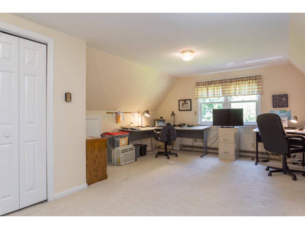 2 Drinkwater Road Exeter, NH 03833 - Photo 17 of 36