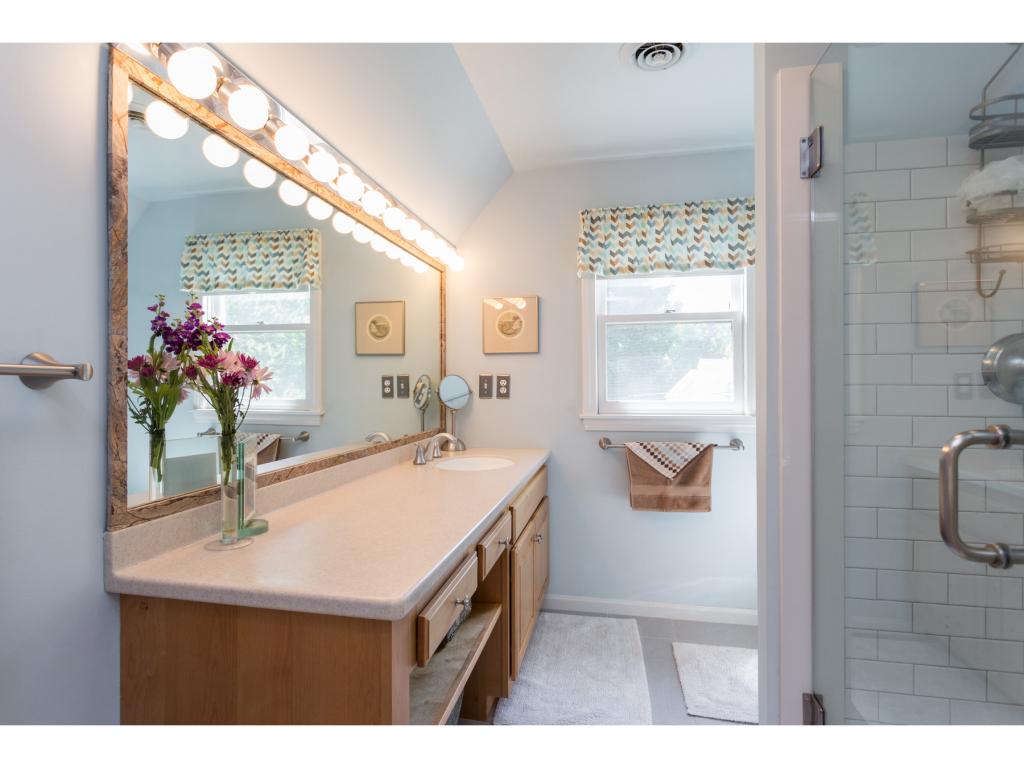 2 Drinkwater Road Exeter, NH 03833 - Photo 21 of 36