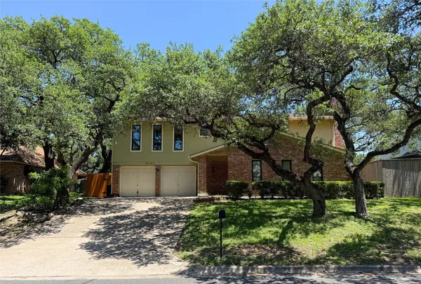 $2,600 | 8401 Loralinda Drive, Austin, TX 78753