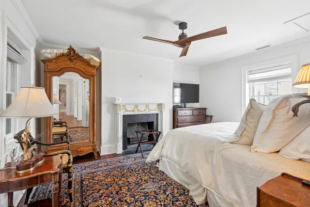 $28,000,000 | 25 East Battery, Charleston, SC 29401