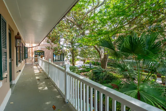 $28,000,000 | 25 East Battery, Charleston, SC 29401