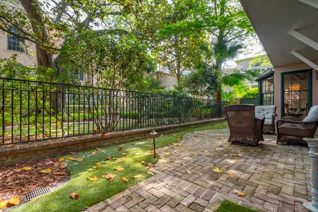 $28,000,000 | 25 East Battery, Charleston, SC 29401