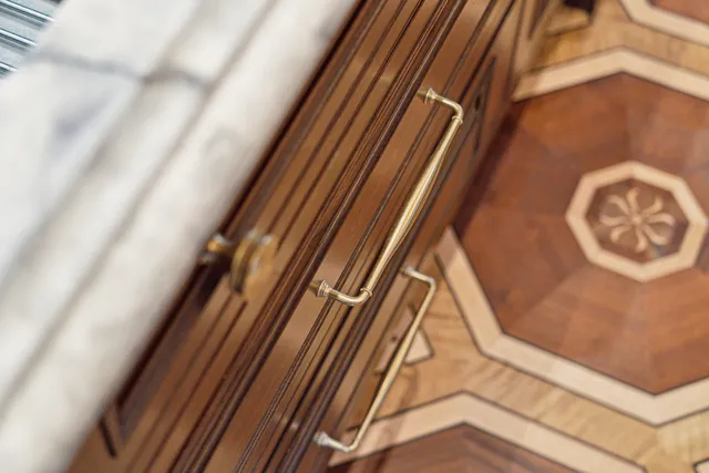 $28,000,000 | 25 East Battery, Charleston, SC 29401