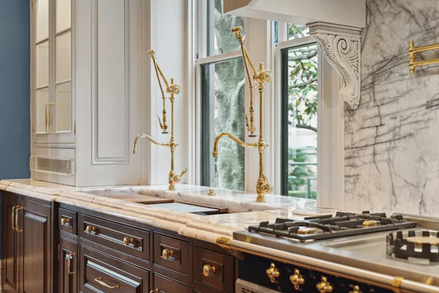 $28,000,000 | 25 East Battery, Charleston, SC 29401