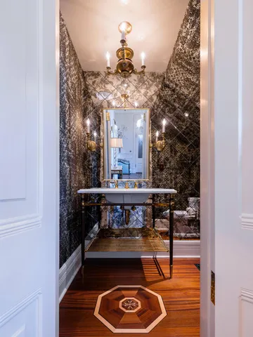 $28,000,000 | 25 East Battery, Charleston, SC 29401