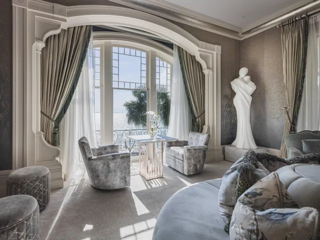 $28,000,000 | 25 East Battery, Charleston, SC 29401