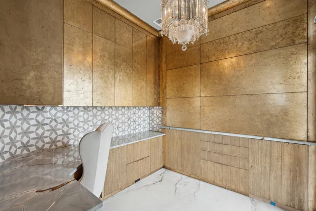 $28,000,000 | 25 East Battery, Charleston, SC 29401