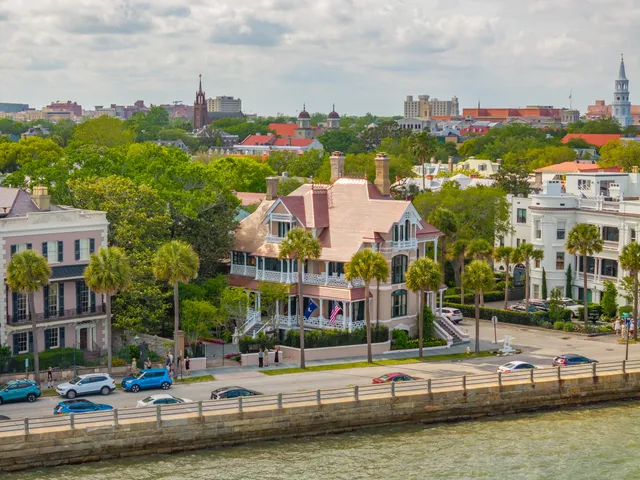 $28,000,000 | 25 East Battery, Charleston, SC 29401