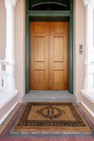 $28,000,000 | 25 East Battery, Charleston, SC 29401