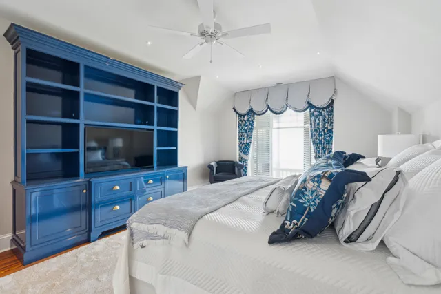 $28,000,000 | 25 East Battery, Charleston, SC 29401