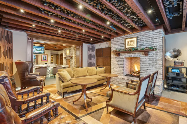 $28,000,000 | 25 East Battery, Charleston, SC 29401