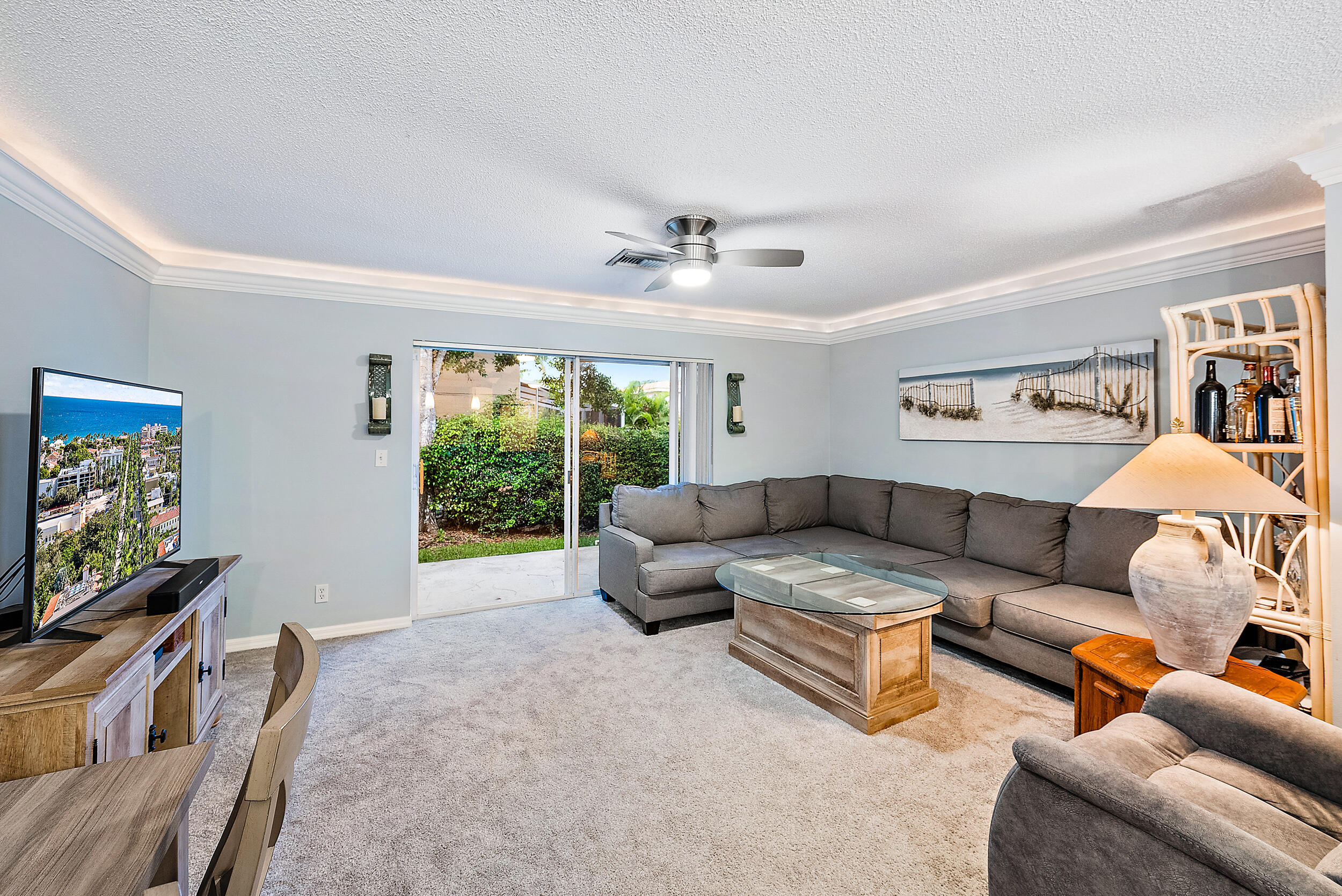 166 Timberwalk Trail Jupiter, FL 33458 - Photo 8 of 21 Living Room