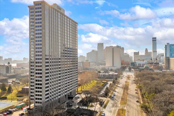 $84,000 | 1300 East Lafayette Street, Unit 209, Detroit, MI 48207