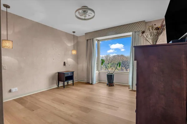 $84,000 | 1300 East Lafayette Street, Unit 209, Detroit, MI 48207