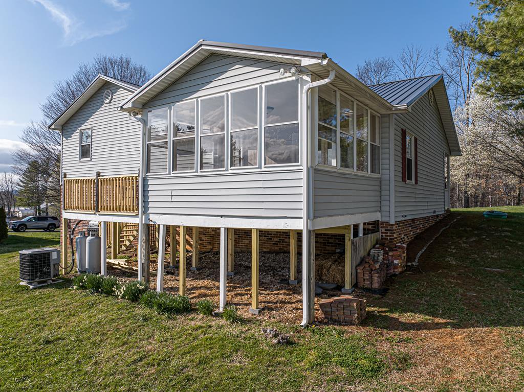 29122 Rhea Valley Road Meadowview, VA 24361 - Photo 56 of 67 Gallery Image 56