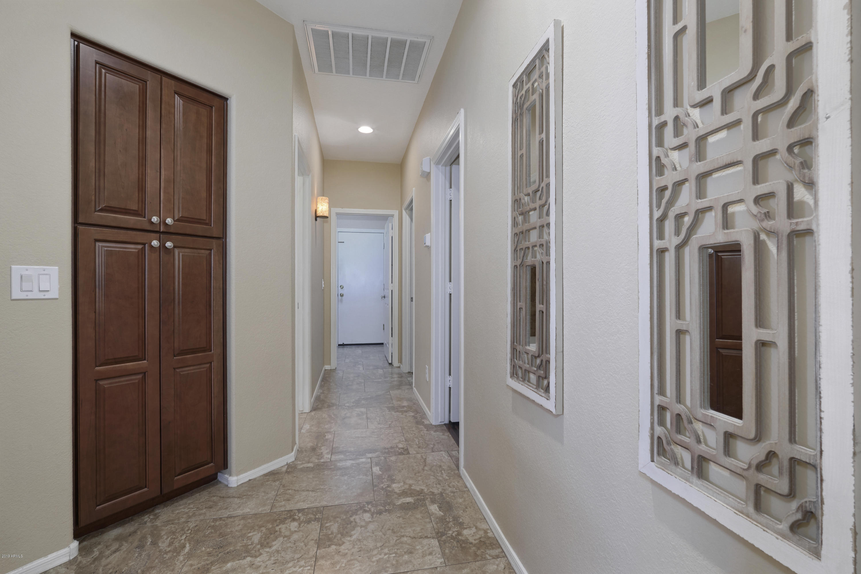 4703 East Swilling Road Phoenix, AZ 85050 - Photo 13 of 26 Hallway