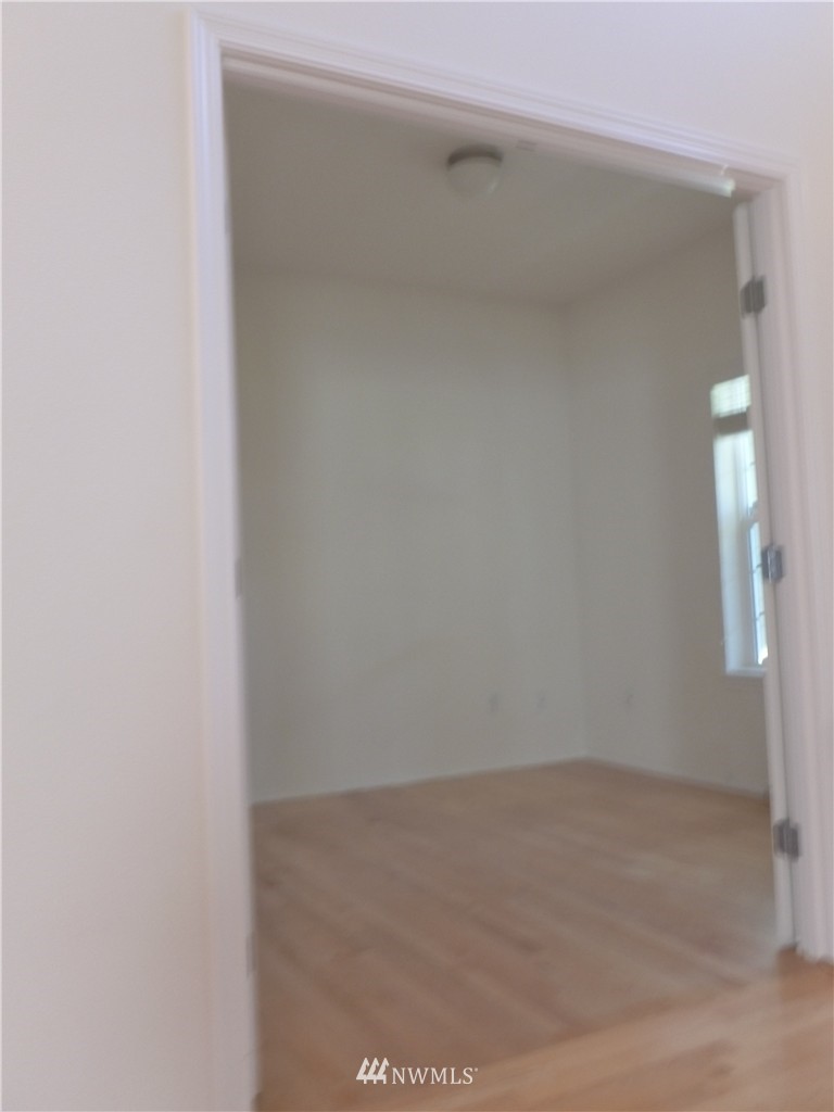 409 Jackson Street Steilacoom, WA 98388 - Photo 15 of 24