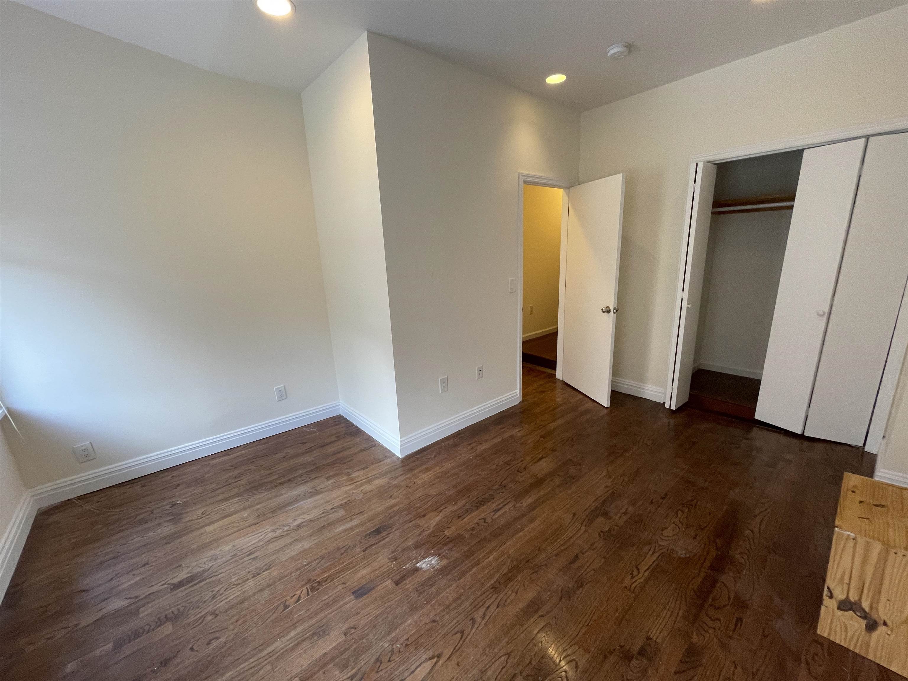 728 Washington Street, Unit 1 Hoboken, NJ 07030 - Photo 8 of 11