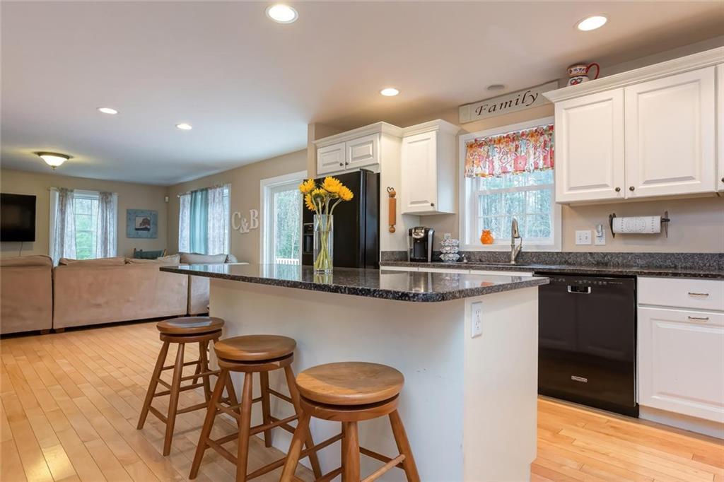 178 Heath Road Saco, ME 04072 - Photo 4 of 34 Photo